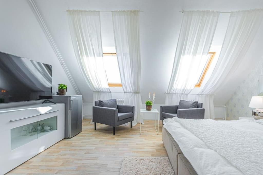 Tamara With Air-conditioning And Parking * Praha